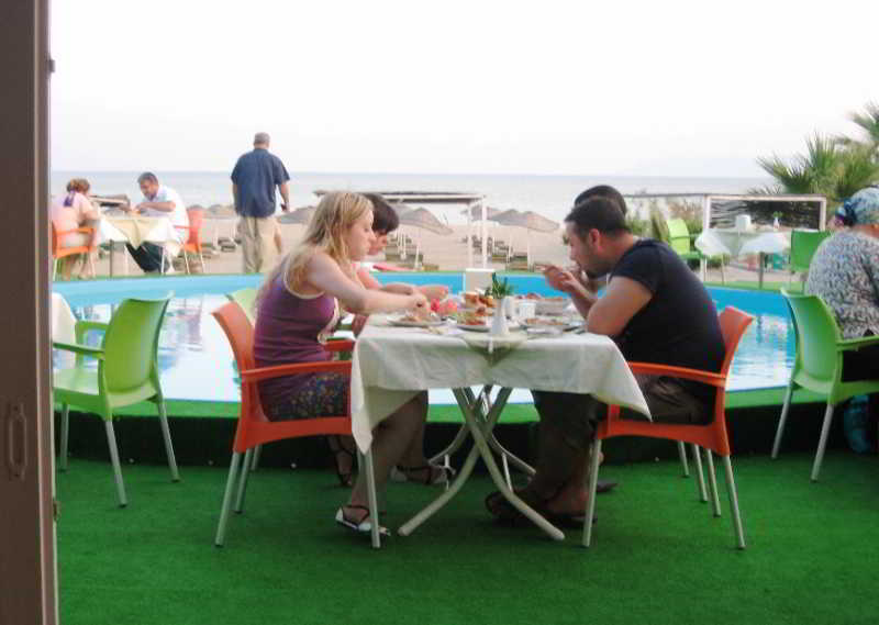 Alder Hotel Ayvalı エクステリア 写真