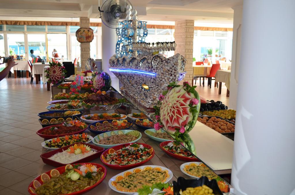 Alder Hotel Ayvalı エクステリア 写真