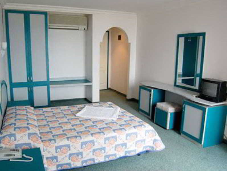 Alder Hotel Ayvalı エクステリア 写真